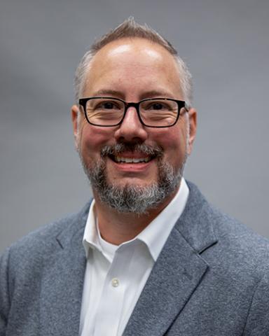 Victor Sampson headshot